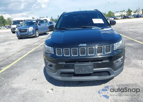 2020 Jeep Compass Latitude 4X4 из США, поврежденный, VIN 3C4NJDBB0LT204491